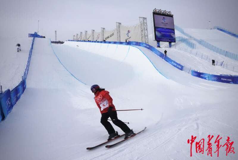 谷爱凌排名第一晋级 U型场地技巧资格赛展示中国00后女将风采休闲区蓝鸢梦想 - Www.slyday.coM 谷爱凌排名第一晋级 U型场地技巧资格赛展示中国00后女将风采休闲区蓝鸢梦想 - Www.slyday.coM