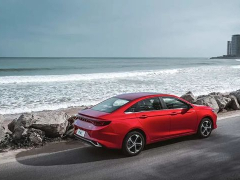 长途自驾前，务必要检查以下四点！