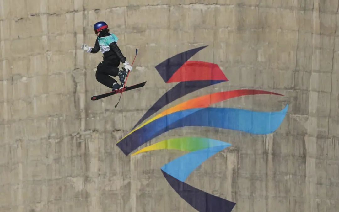 谷爱凌夺得第二金!她心中最大的金牌不只在奥运会休闲区蓝鸢梦想 - Www.slyday.coM 谷爱凌夺得第二金!她心中最大的金牌不只在奥运会休闲区蓝鸢梦想 - Www.slyday.coM