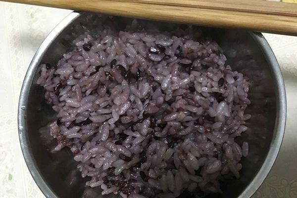 居然可以这样(米和馒头哪个升糖快)馒头米饭面条哪个升糖快,馒头、面条、米饭,哪个升糖快?一比较,答案很清楚,别选错了, 居然可以这样(米和馒头哪个升糖快)馒头米饭面条哪个升糖快,馒头、面条、米饭,哪个升糖快?一比较,答案很清楚,别选错了,
