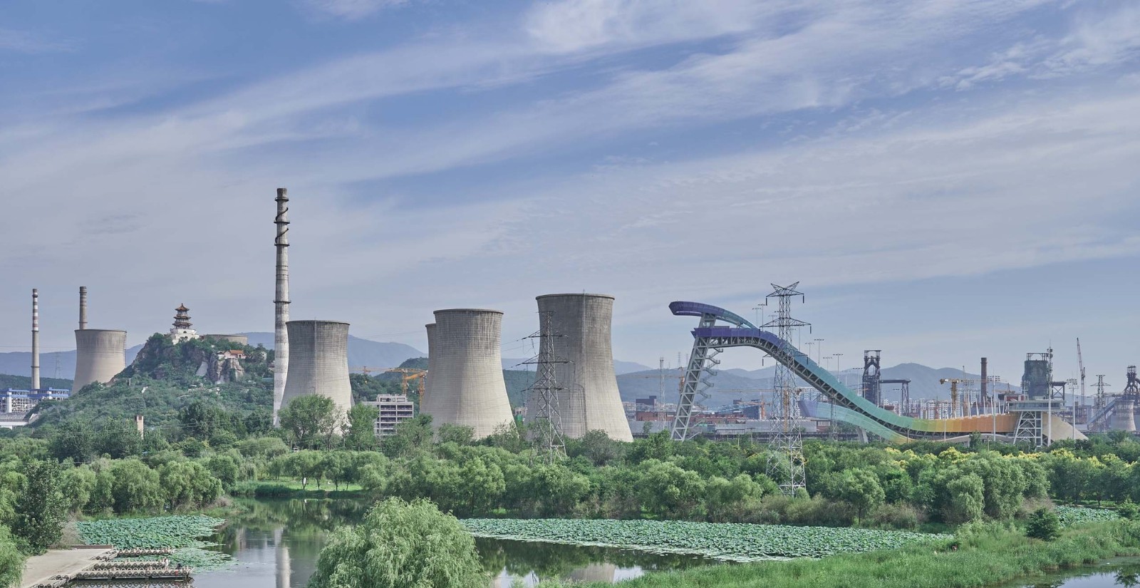 首钢滑雪大跳台中心 / 清华大学建筑设计研究院休闲区蓝鸢梦想 - Www.slyday.coM 首钢滑雪大跳台中心 / 清华大学建筑设计研究院休闲区蓝鸢梦想 - Www.slyday.coM