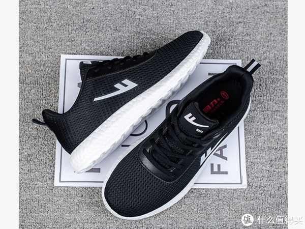 介绍下100元以下的跑鞋,都是知名运动品牌,合适就抓紧下单吧休闲区蓝鸢梦想 - Www.slyday.coM 介绍下100元以下的跑鞋,都是知名运动品牌,合适就抓紧下单吧休闲区蓝鸢梦想 - Www.slyday.coM