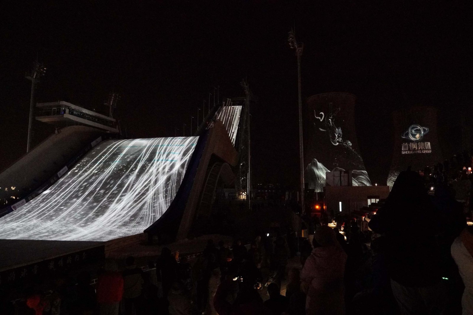 首钢滑雪大跳台中心 / 清华大学建筑设计研究院休闲区蓝鸢梦想 - Www.slyday.coM 首钢滑雪大跳台中心 / 清华大学建筑设计研究院休闲区蓝鸢梦想 - Www.slyday.coM