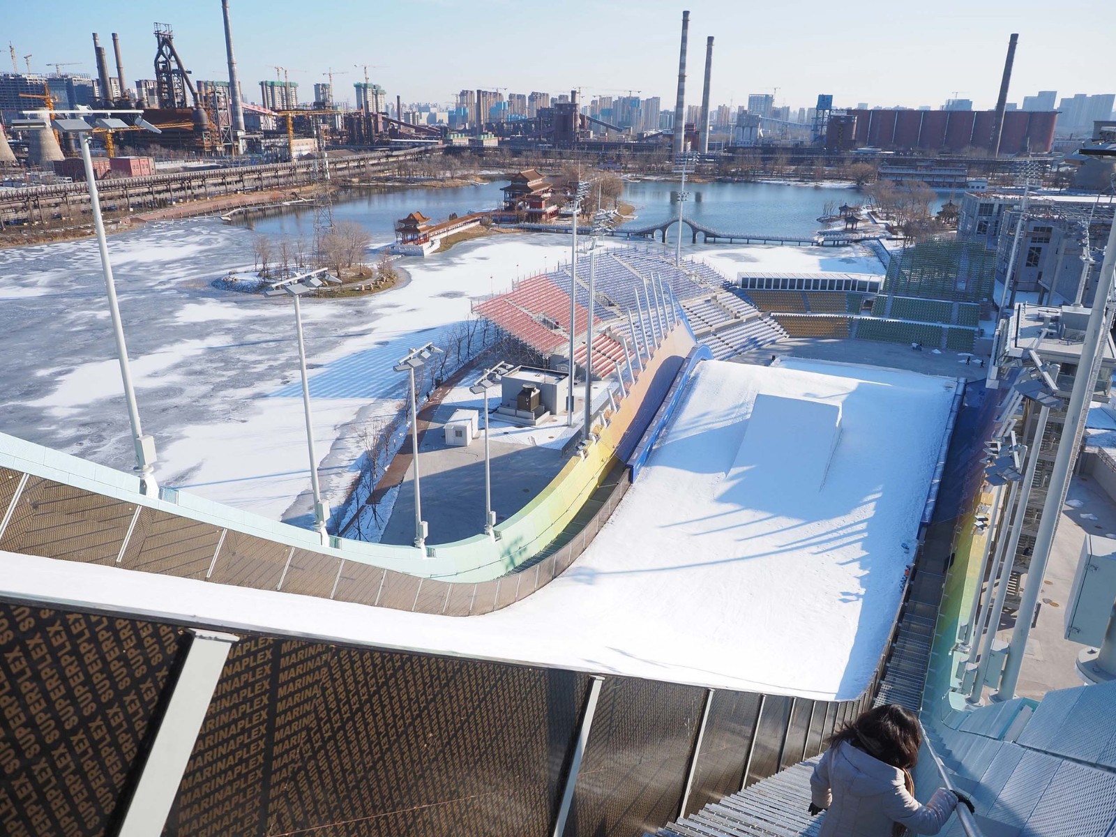 首钢滑雪大跳台中心 / 清华大学建筑设计研究院休闲区蓝鸢梦想 - Www.slyday.coM 首钢滑雪大跳台中心 / 清华大学建筑设计研究院休闲区蓝鸢梦想 - Www.slyday.coM