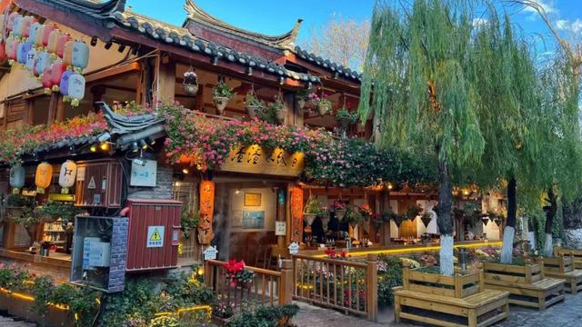 一个周末搞定的出游轻方式,我在Club Med丽江找到了……休闲区蓝鸢梦想 - Www.slyday.coM 一个周末搞定的出游轻方式,我在Club Med丽江找到了……休闲区蓝鸢梦想 - Www.slyday.coM