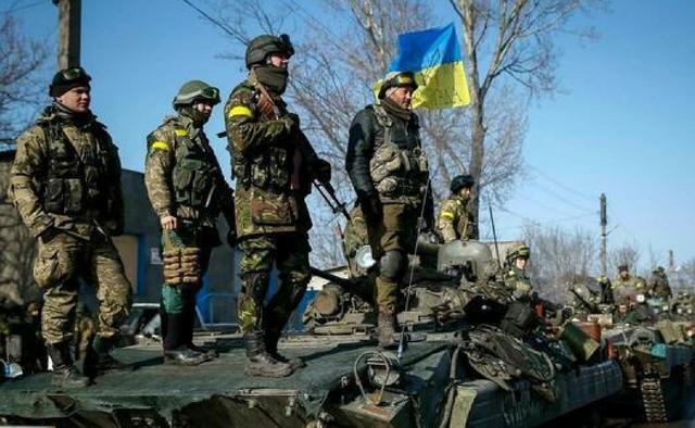 撕毁停火协议乌东指控乌克兰军队大举进攻70万人撤至俄罗斯
