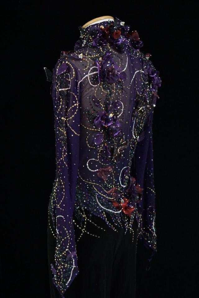 羽生结弦“小樱花”考斯滕亮相,华美比赛服背后有哪些门道?休闲区蓝鸢梦想 - Www.slyday.coM 羽生结弦“小樱花”考斯滕亮相,华美比赛服背后有哪些门道?休闲区蓝鸢梦想 - Www.slyday.coM