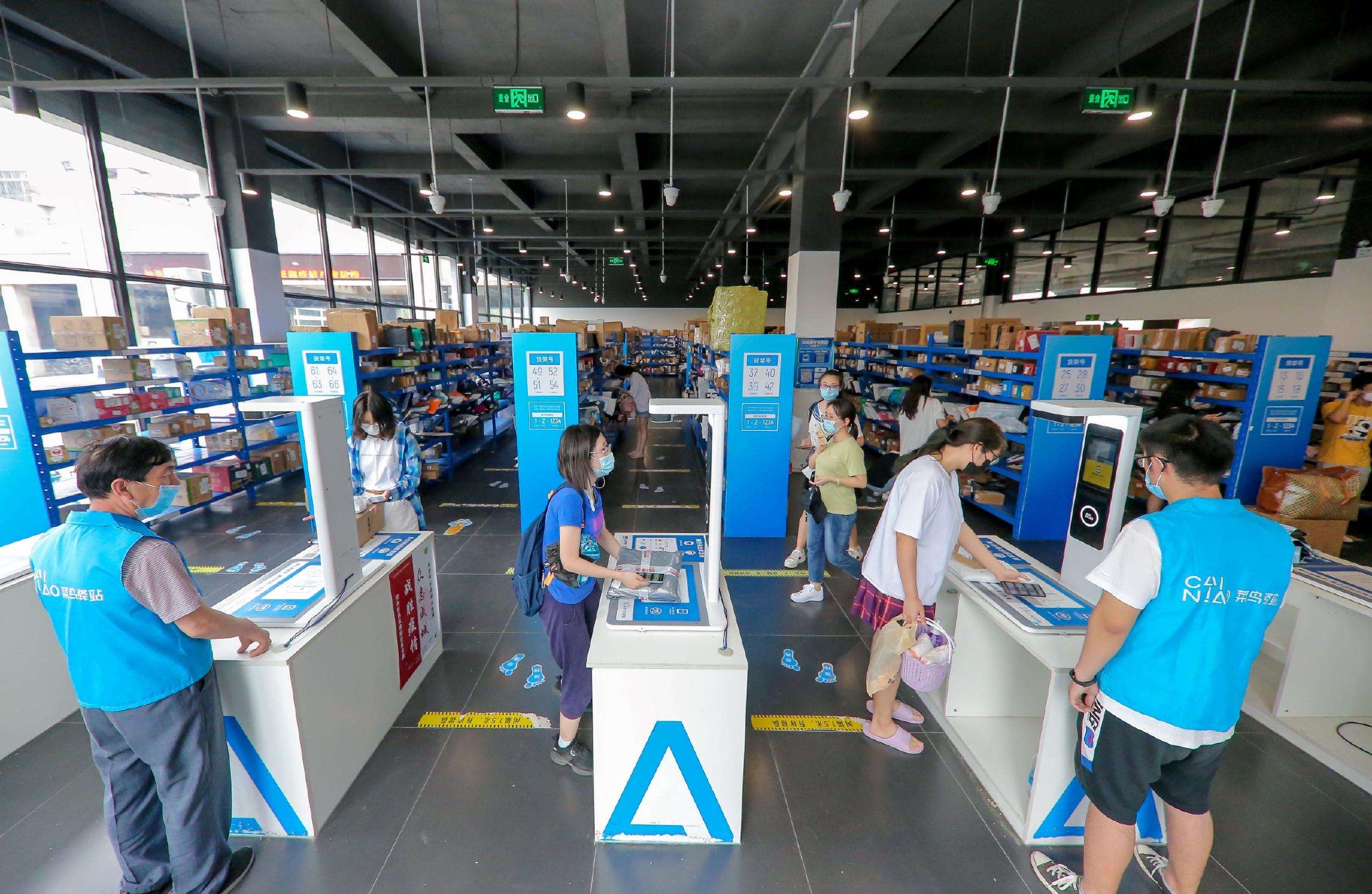 怎么联系快递公司合作开快递驿站 390a-77a0d1ce53b906721d2ac8aff21ab6d5.jpg