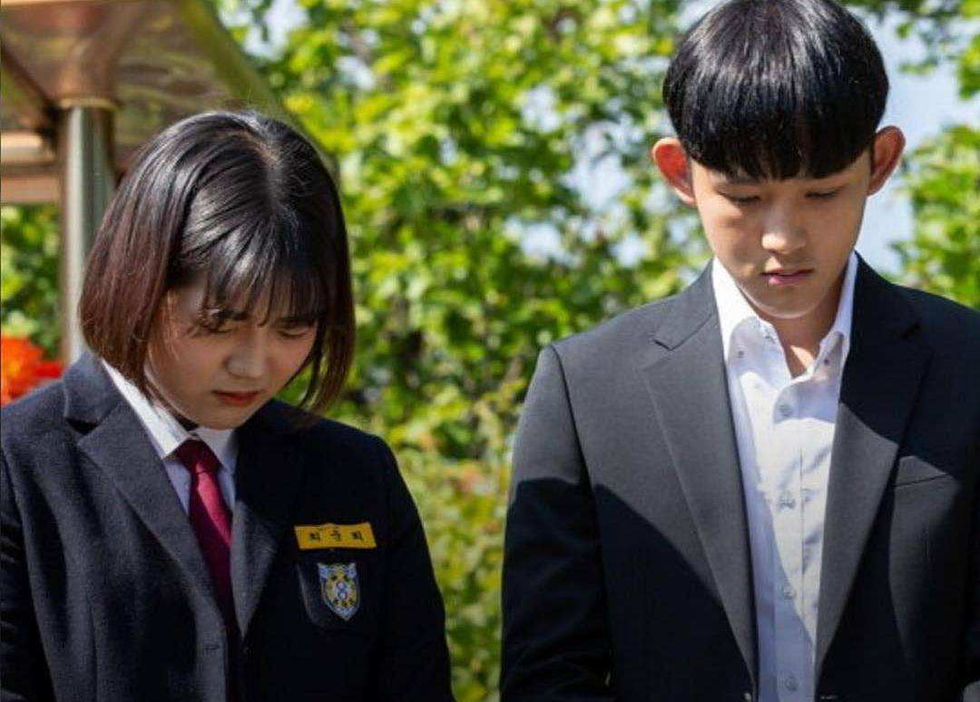 父母皆轻生，<a href=