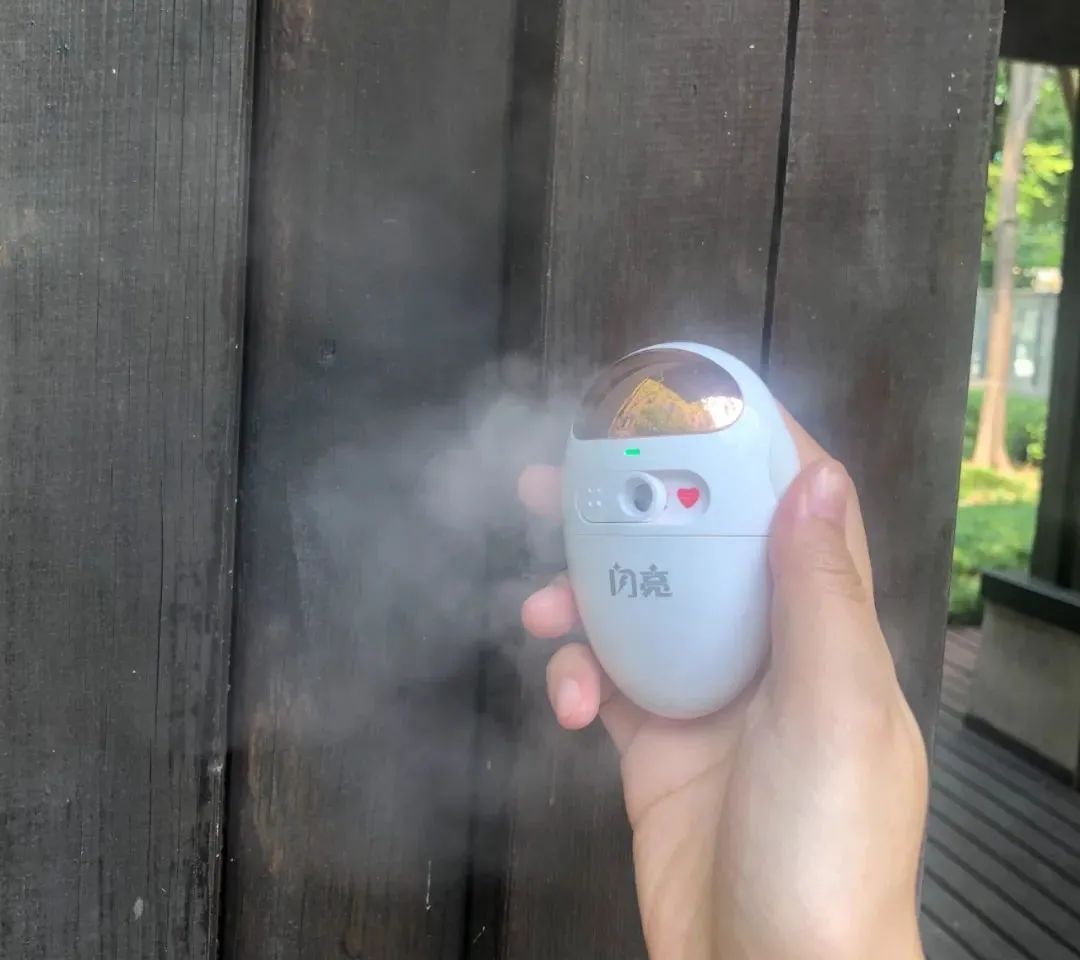 VR眼睛闪红 d0b9-9cc789157bb7602a898baddd1abd94fe.jpg