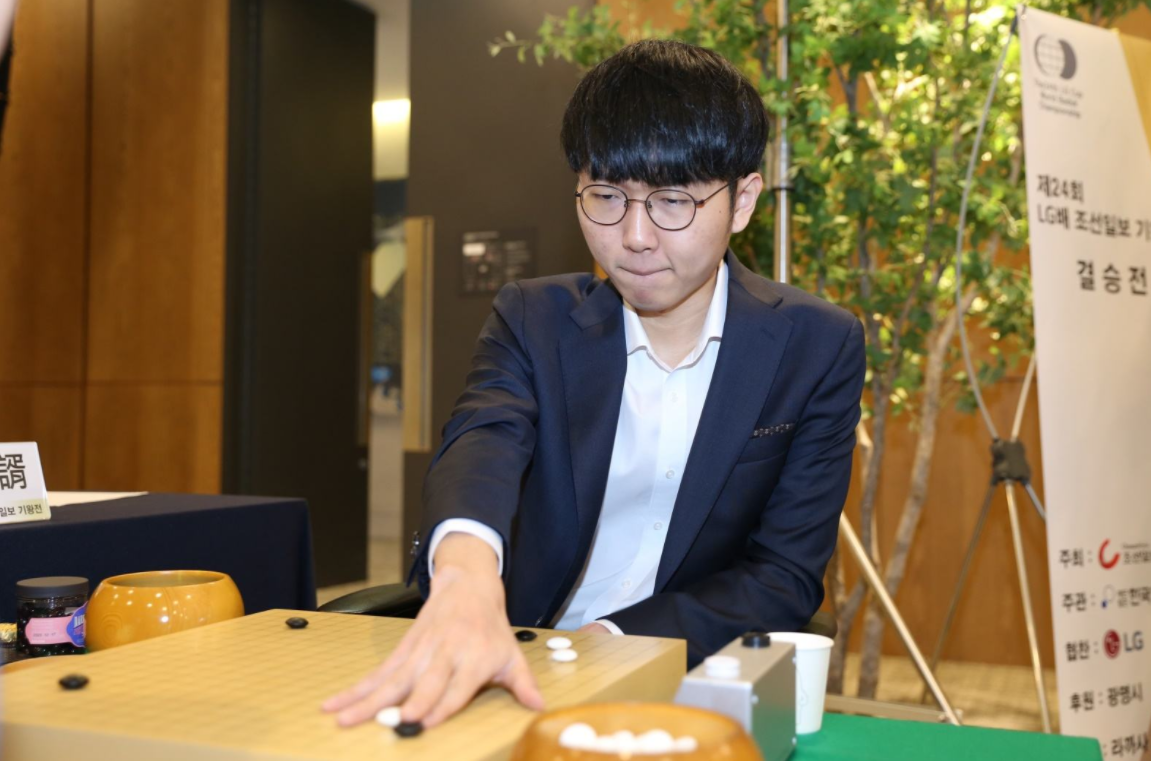 真输不起！网上世界比赛出现电脑故障，<a href=