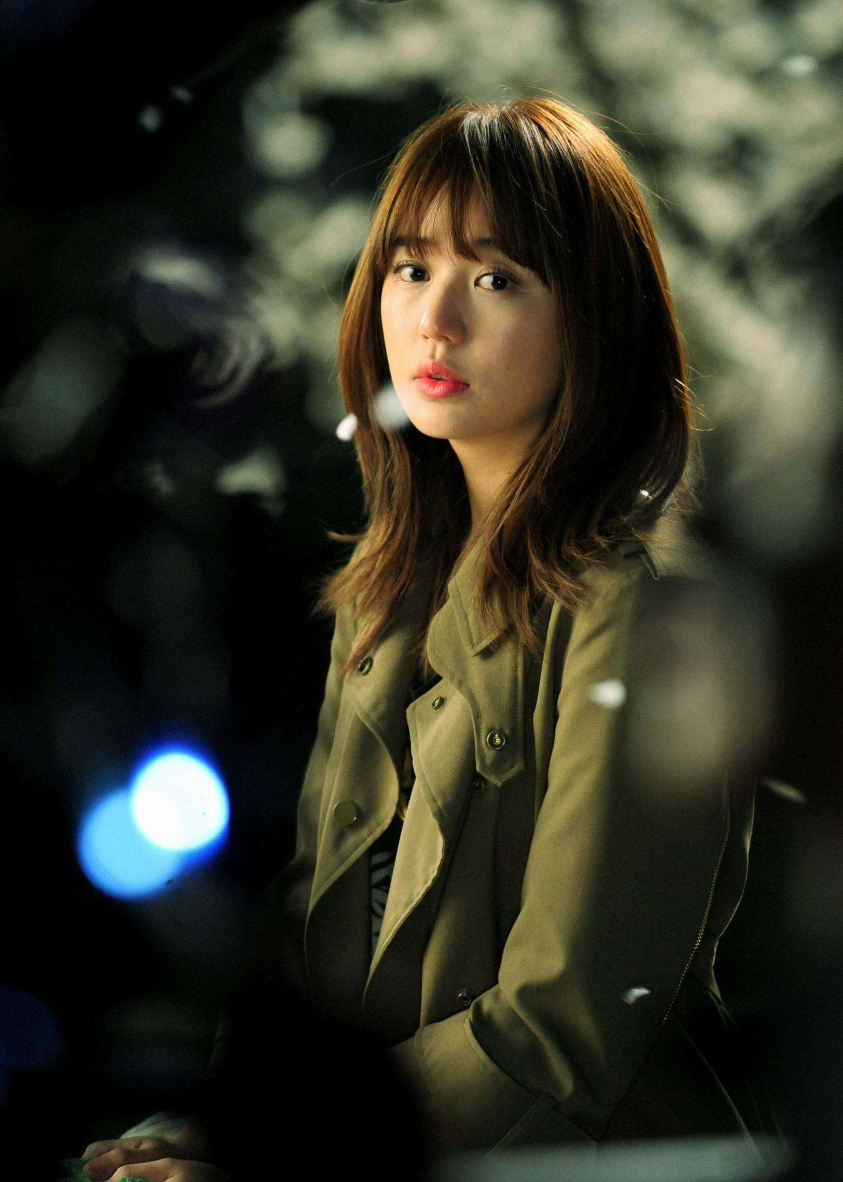 曾经貌美楚楚动人，现越整越残、各有各丑，<a href=