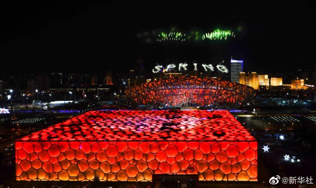 专门给眼睛拍特写的摄影师休闲区蓝鸢梦想 - Www.slyday.coM 专门给眼睛拍特写的摄影师休闲区蓝鸢梦想 - Www.slyday.coM