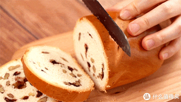 大列巴是什么?一篇搞懂新疆大列巴和俄罗斯大列巴的区别,还有超详细制作教程分享!休闲区蓝鸢梦想 - Www.slyday.coM 大列巴是什么?一篇搞懂新疆大列巴和俄罗斯大列巴的区别,还有超详细制作教程分享!休闲区蓝鸢梦想 - Www.slyday.coM