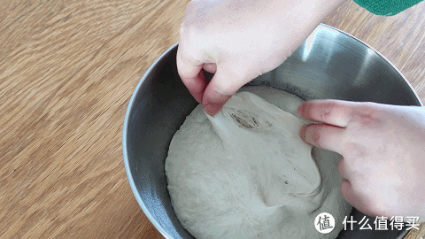 大列巴是什么?一篇搞懂新疆大列巴和俄罗斯大列巴的区别,还有超详细制作教程分享!休闲区蓝鸢梦想 - Www.slyday.coM 大列巴是什么?一篇搞懂新疆大列巴和俄罗斯大列巴的区别,还有超详细制作教程分享!休闲区蓝鸢梦想 - Www.slyday.coM