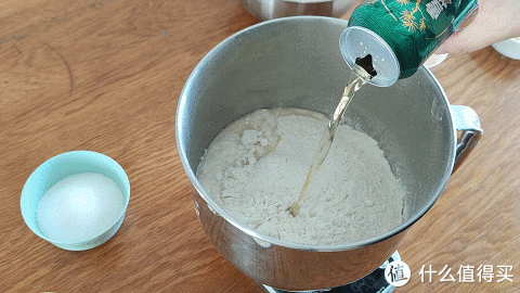 大列巴是什么?一篇搞懂新疆大列巴和俄罗斯大列巴的区别,还有超详细制作教程分享!休闲区蓝鸢梦想 - Www.slyday.coM 大列巴是什么?一篇搞懂新疆大列巴和俄罗斯大列巴的区别,还有超详细制作教程分享!休闲区蓝鸢梦想 - Www.slyday.coM