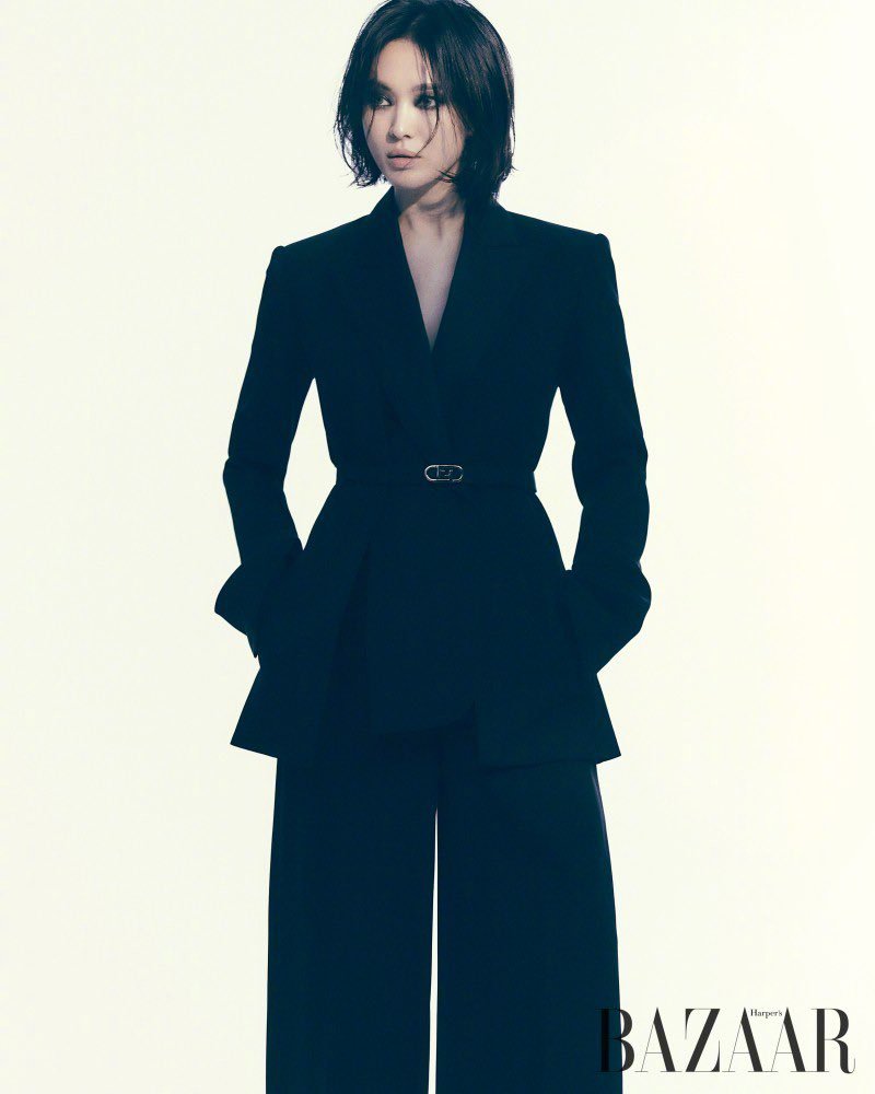 宋慧乔，《HarpersBazaar》<a href=