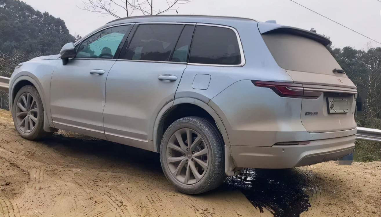 盘点:汽车行业跟“二”相关的那些事休闲区蓝鸢梦想 - Www.slyday.coM 盘点:汽车行业跟“二”相关的那些事休闲区蓝鸢梦想 - Www.slyday.coM