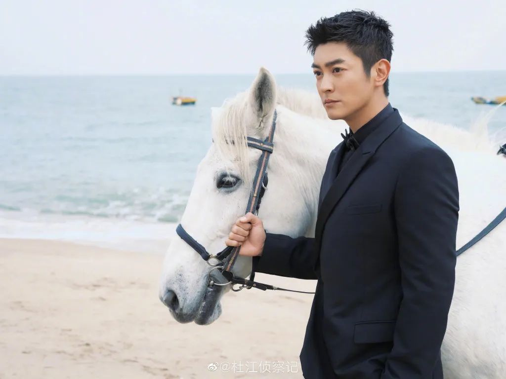 杜江霍思燕翻脸了?潘粤明连累老师?张彬彬搭上资本花?虞书欣撩男艺人?杨子姗有人捧了?李浩菲跨圈拍戏?休闲区蓝鸢梦想 - Www.slyday.coM 杜江霍思燕翻脸了?潘粤明连累老师?张彬彬搭上资本花?虞书欣撩男艺人?杨子姗有人捧了?李浩菲跨圈拍戏?休闲区蓝鸢梦想 - Www.slyday.coM