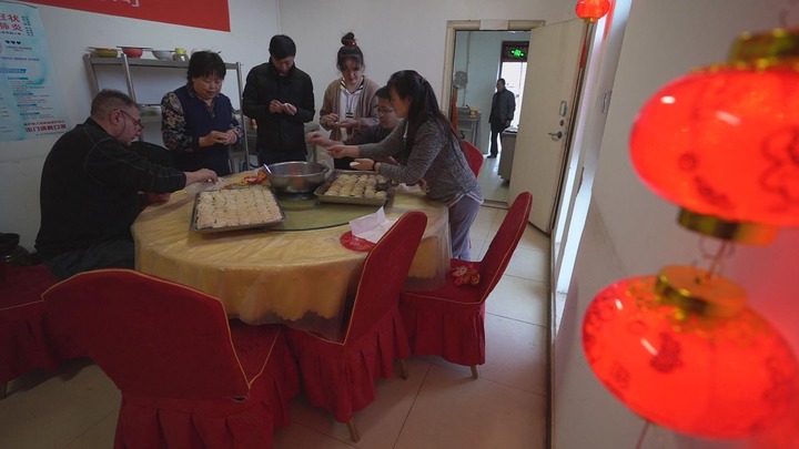 “没有第二个地方有这个机会做我的事业”——来新疆创业,这位比利时人说“来对了”休闲区蓝鸢梦想 - Www.slyday.coM “没有第二个地方有这个机会做我的事业”——来新疆创业,这位比利时人说“来对了”休闲区蓝鸢梦想 - Www.slyday.coM