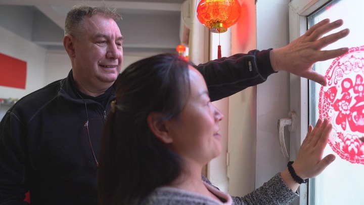 “没有第二个地方有这个机会做我的事业”——来新疆创业,这位比利时人说“来对了”休闲区蓝鸢梦想 - Www.slyday.coM “没有第二个地方有这个机会做我的事业”——来新疆创业,这位比利时人说“来对了”休闲区蓝鸢梦想 - Www.slyday.coM