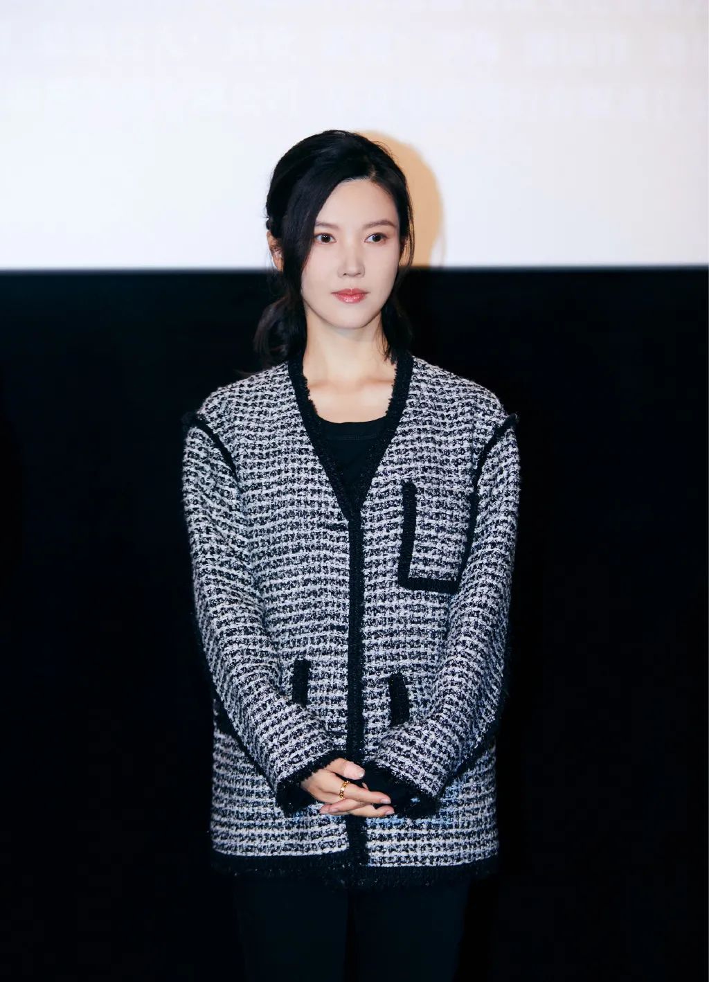 杜江霍思燕翻脸了?潘粤明连累老师?张彬彬搭上资本花?虞书欣撩男艺人?杨子姗有人捧了?李浩菲跨圈拍戏?休闲区蓝鸢梦想 - Www.slyday.coM 杜江霍思燕翻脸了?潘粤明连累老师?张彬彬搭上资本花?虞书欣撩男艺人?杨子姗有人捧了?李浩菲跨圈拍戏?休闲区蓝鸢梦想 - Www.slyday.coM