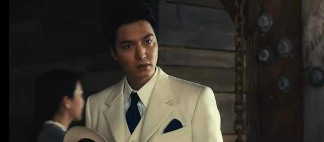 又肿了！李敏镐新剧肿成了发面馒头，<a href=