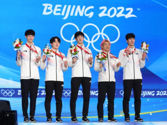 在冬奥会专卖店撒泼后，<a href=