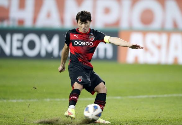 中超转会：曝武汉队将与蒿俊闵等6人解约，<a href=