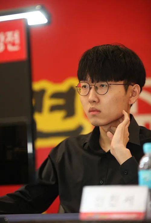 申真谞帮助<a href=