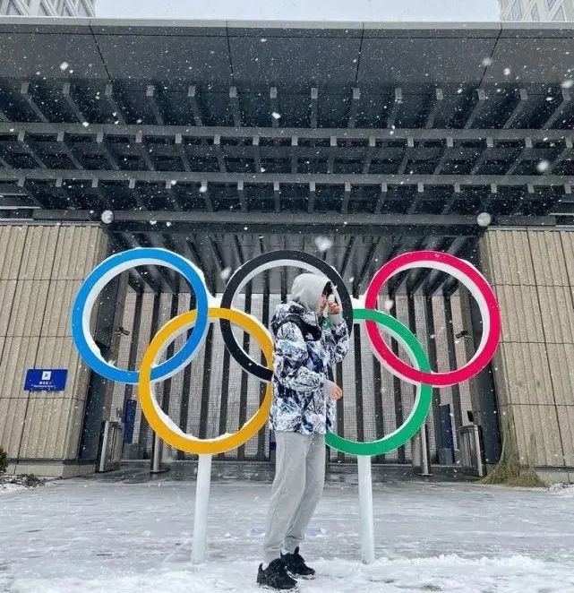 180度反转！<a href=