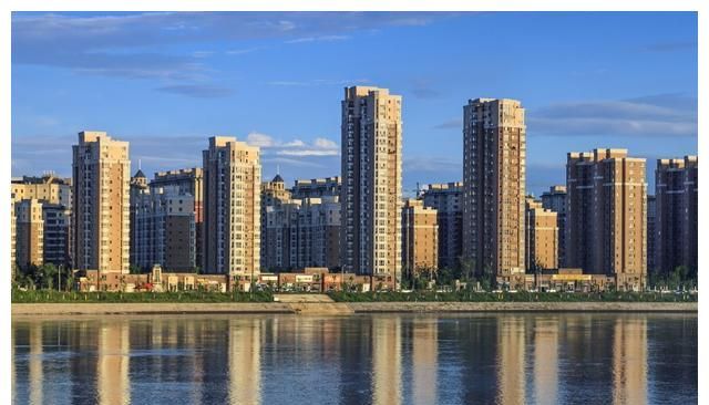 绥化市人口_黑龙江打造4个大城市,7个中等城市,绥化黑河差距大,一城市落