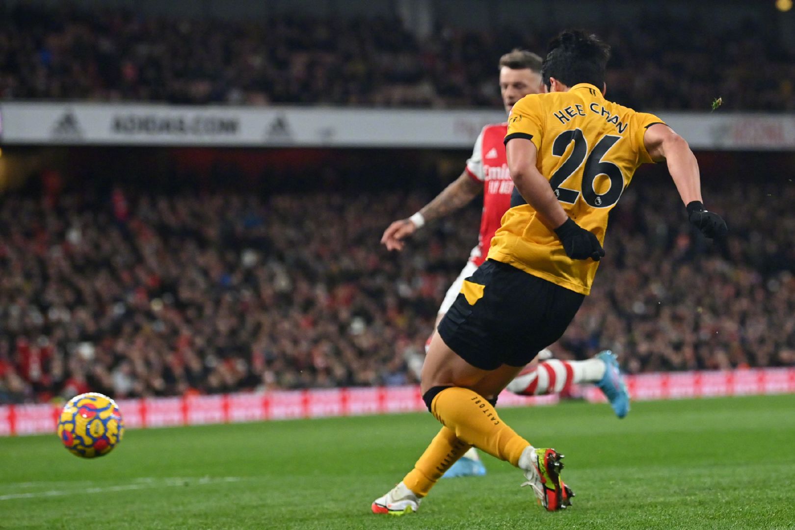 2-1！阿森纳96分钟绝杀狼队，<a href=