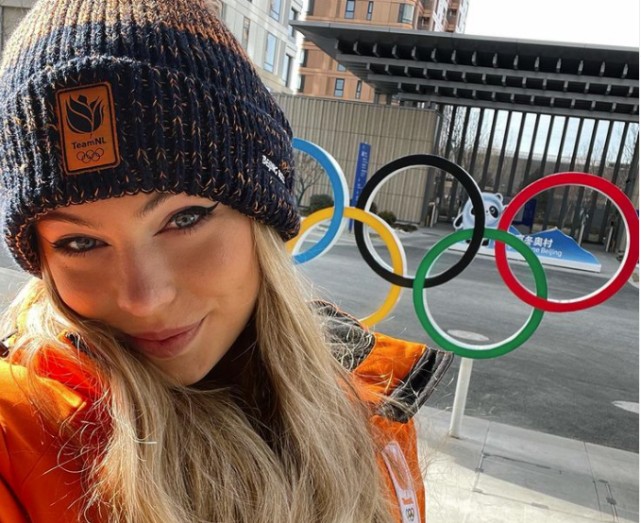 天壤之别！24岁美女选手拥百万粉丝夸赞冬奥会，<a href=