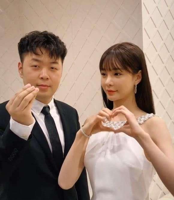 恭喜沈梦辰杜海涛官宣结婚日期藏着甜蜜回顾9年感情不容易