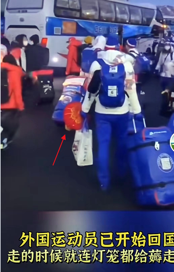 冬奥冠军太给力！打包灯笼饭盒做纪念，网友：<a href=