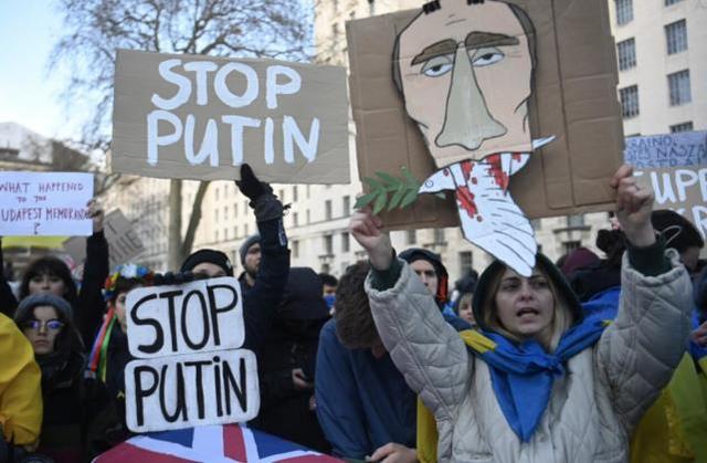 空投“经济制裁包”,英国首相宣布对俄罗斯实施最严厉的经济封锁休闲区蓝鸢梦想 - Www.slyday.coM 空投“经济制裁包”,英国首相宣布对俄罗斯实施最严厉的经济封锁休闲区蓝鸢梦想 - Www.slyday.coM