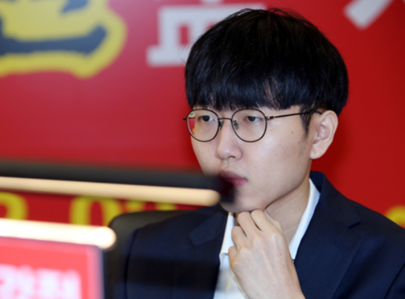 1挑4成功，申真谞连灭中日4将！<a href=