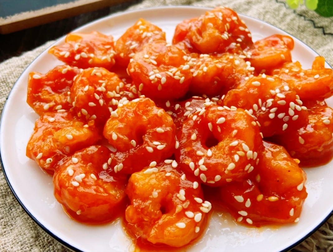 夏季缤纷菜系——宫保荔枝虾球，把夏天的味道做进菜里 - 哔哩哔哩