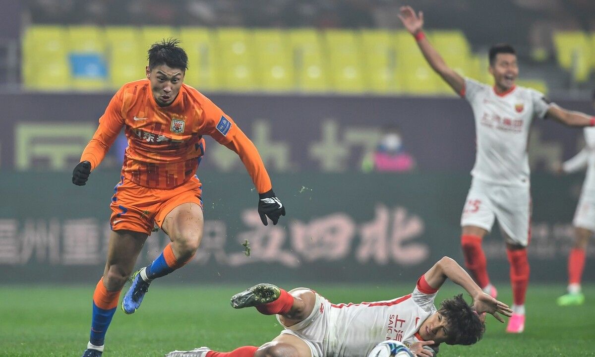 泰山和海港抢同一外援？<a href=