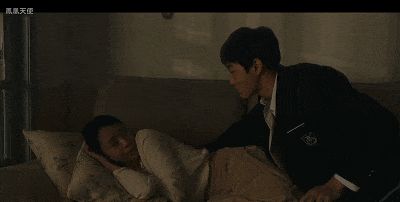 根据真实群体惨案改编，它成为<a href=