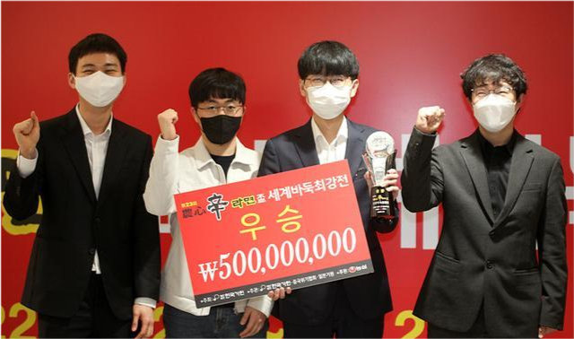 柯洁说话要小心，中日棋手全面落后<a href=