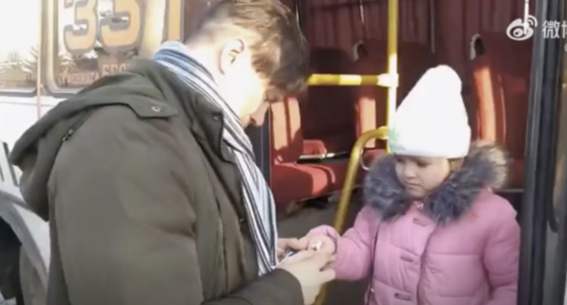 谣言与真相齐飞,俄乌冲突背后有自媒体在“发战争财”休闲区蓝鸢梦想 - Www.slyday.coM 谣言与真相齐飞,俄乌冲突背后有自媒体在“发战争财”休闲区蓝鸢梦想 - Www.slyday.coM