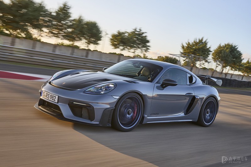 保时捷718Spyder,保时捷718cayman 保时捷718spydergt4rs或下半年亮相