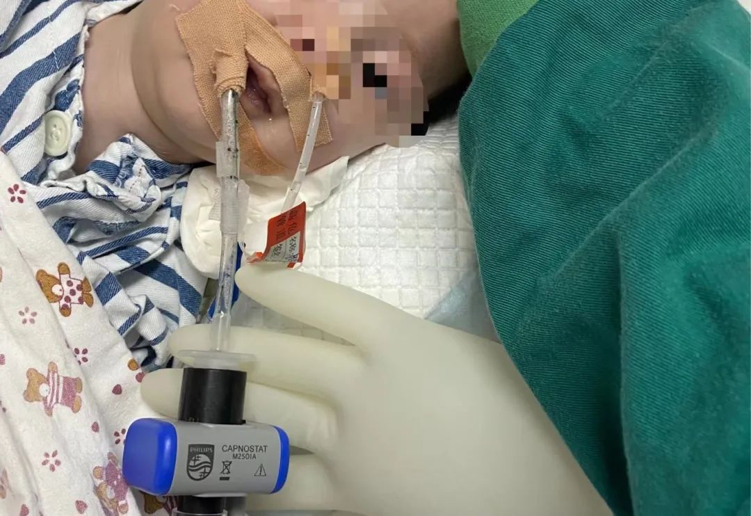 揪心,8个月大的男婴病情危重!@在北京的司机,今晚请为这两辆救护车让行休闲区蓝鸢梦想 - Www.slyday.coM 揪心,8个月大的男婴病情危重!@在北京的司机,今晚请为这两辆救护车让行休闲区蓝鸢梦想 - Www.slyday.coM