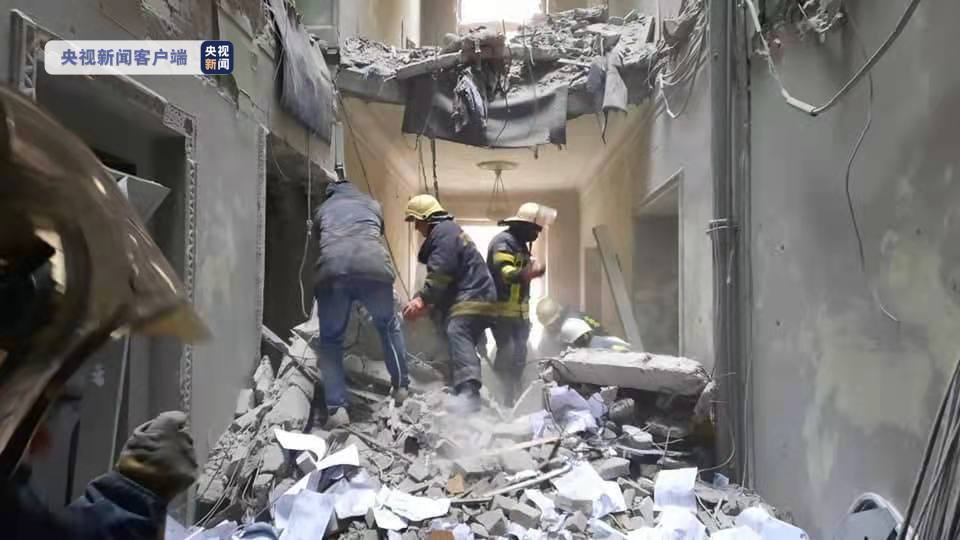 最新动态丨俄国防部:乌克兰军队出亚速海的通道已被完全封锁休闲区蓝鸢梦想 - Www.slyday.coM 最新动态丨俄国防部:乌克兰军队出亚速海的通道已被完全封锁休闲区蓝鸢梦想 - Www.slyday.coM