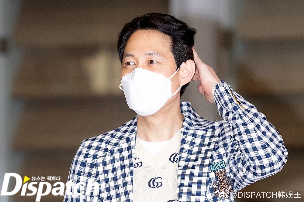 2日，演员 结束海外日程，经仁川机场返回<a href=