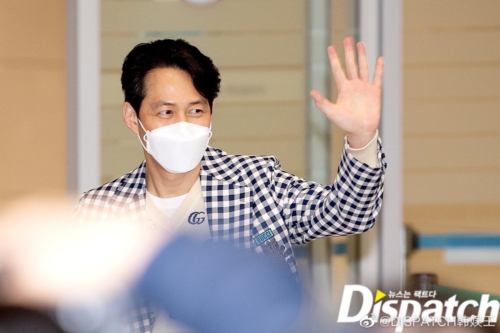 2日，演员 结束海外日程，经仁川机场返回<a href=