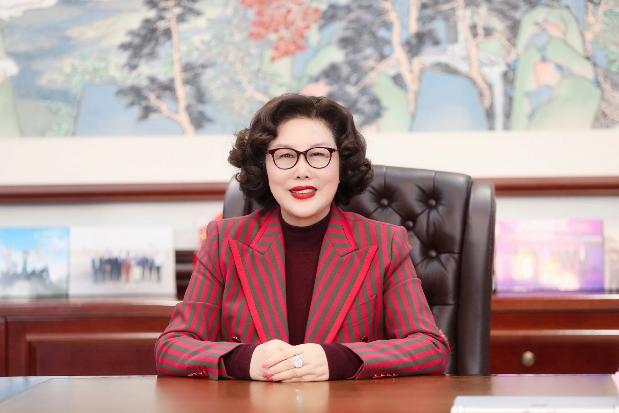 全国人大代表、万丰奥特控股集团党委书记、董事局主席陈爱莲:建议加大力度支持民营企业发展休闲区蓝鸢梦想 - Www.slyday.coM 全国人大代表、万丰奥特控股集团党委书记、董事局主席陈爱莲:建议加大力度支持民营企业发展休闲区蓝鸢梦想 - Www.slyday.coM