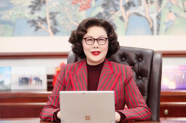 万丰奥特董事局主席陈爱莲 万丰奥特董事局主席陈爱莲